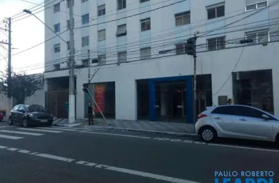 Ponto comercial para alugar na Avenida Lins de Vasconcelos, Aclimação, São Paulo