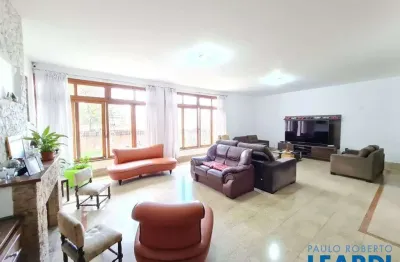 Casa com 4 quartos à venda na Avenida Ceci, Planalto Paulista, São Paulo
