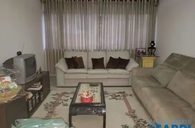 Casa com 4 quartos à venda na Rua Artur Thiré, Saúde, São Paulo