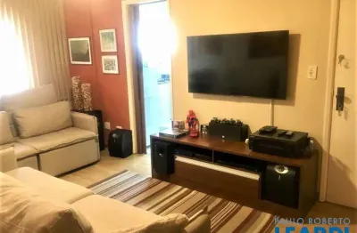 Apartamento com 2 quartos à venda na Rua Castro Alves, Aclimação, São Paulo