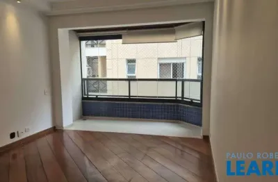 Apartamento com 3 quartos à venda na Avenida Ibijaú, Indianópolis, São Paulo