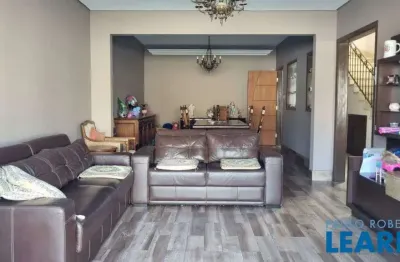 Casa com 4 quartos à venda na Rua Doutor Numa Pereira do Vale, Aclimação, São Paulo