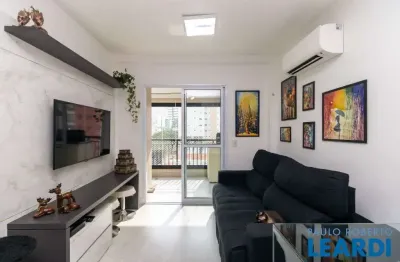 Apartamento com 2 quartos à venda na Rua Itapiru, Saúde, São Paulo