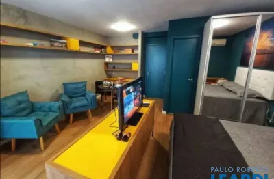 Apartamento com 1 quarto à venda na Rua Bento Freitas, Centro, São Paulo
