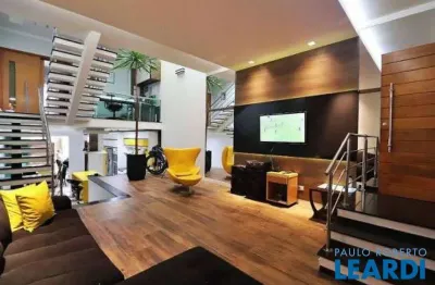 Casa com 3 quartos à venda na Rua Germânia, Parque Novo Oratório, Santo André