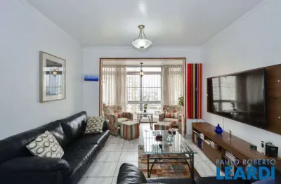 Apartamento com 3 quartos à venda na Rua Mourato Coelho, Pinheiros, São Paulo