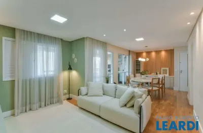 Apartamento com 2 quartos à venda na Rua Bacaetava, Brooklin, São Paulo