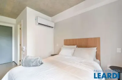 Apartamento com 1 quarto à venda na Rua Melo Alves, Jardim América, São Paulo