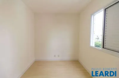 Apartamento com 2 quartos à venda na Rua Dona Ana Neri, Cambuci, São Paulo