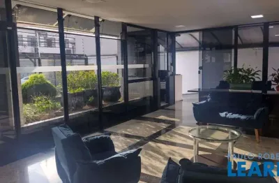 Ponto comercial para alugar na Rua Carneiro da Cunha, Saúde, São Paulo