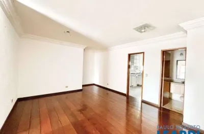 Apartamento com 3 quartos à venda na Rua José Getúlio, Liberdade, São Paulo