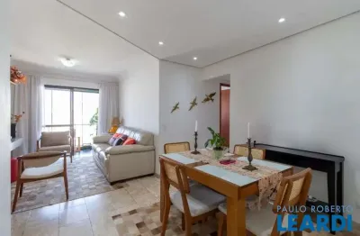 Apartamento com 3 quartos à venda na Rua Caramuru, Saúde, São Paulo