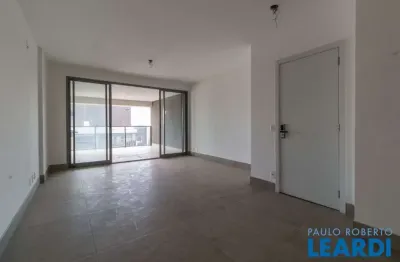 Apartamento com 3 quartos à venda na Rua Senador César Lacerda Vergueiro, Sumarezinho, São Paulo