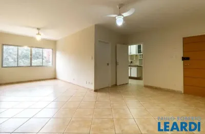 Apartamento com 3 quartos à venda na Rua Alves Guimarães, Pinheiros, São Paulo