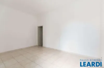 Casa com 5 quartos à venda na Rua Backer, Cambuci, São Paulo