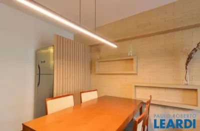Flat com 2 quartos à venda na Alameda Ministro Rocha Azevedo, Jardim América, São Paulo