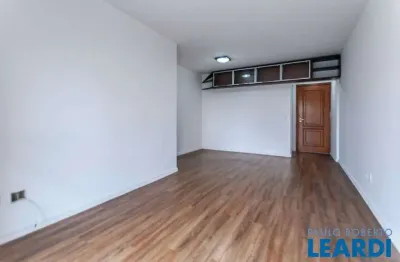 Apartamento com 3 quartos à venda na Rua Mesquita, Jardim da Glória, São Paulo