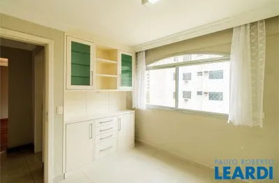 Apartamento com 4 quartos à venda na Avenida Juriti, Moema, São Paulo