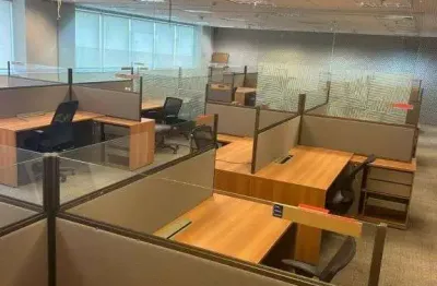 Ponto comercial para alugar na Rua Apeninos, Aclimação, São Paulo