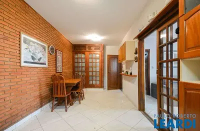 Casa com 6 quartos à venda na Rua Doutor Clemente Jobim, Jardim da Glória, São Paulo