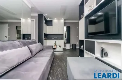 Apartamento com 2 quartos para alugar na Avenida dos Imarés, Moema, São Paulo