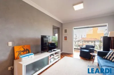 Apartamento com 3 quartos à venda na Rua dos Bogaris, Mirandópolis, São Paulo