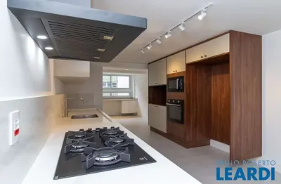 Apartamento com 3 quartos à venda na Rua Doutor Veiga Filho, Higienópolis, São Paulo