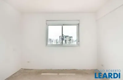 Cobertura com 4 quartos à venda na Rua Araguari, Moema, São Paulo