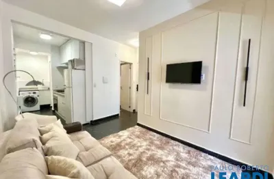 Apartamento com 2 quartos à venda na Avenida Nove de Julho, Bela Vista, São Paulo