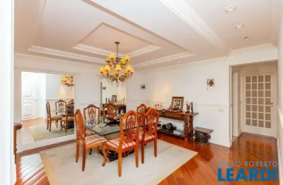 Apartamento com 4 quartos à venda na Avenida Macuco, Moema, São Paulo