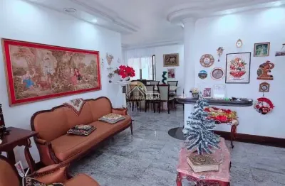 Vendo apartamento nascente na cidade jardim: 135 m², 4 quartos (1 suíte), 2 salas amplas, varanda e