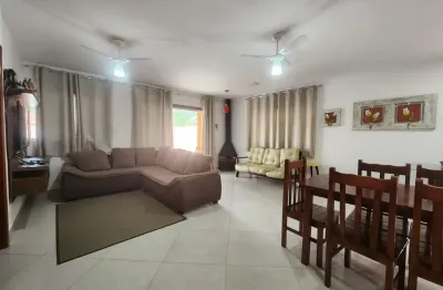 Casa com 4 quartos à venda na rua não informada, toninhas, ubatuba, 200 m2 por r$ 2.100.000