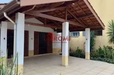 Casa com 3 quartos à venda na rua jose de alencar, itaguá, ubatuba, 117 m2 por r$ 960.000