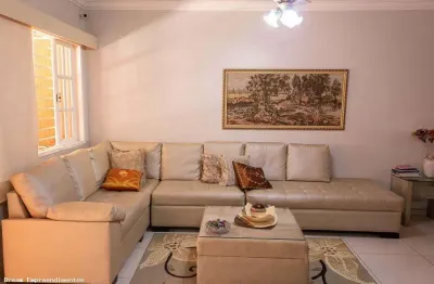 Casa para venda em rio das ostras, novo rio das ostras, 3 dormitórios, 1 suíte, 2 banheiros, 2 vagas