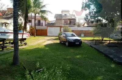 Casa para venda em rio das ostras, centro, 2 dormitórios, 1 suíte, 2 banheiros, 2 vagas
