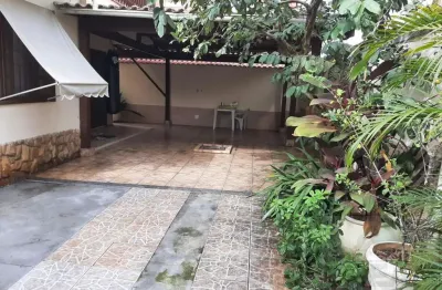 Casa em condomínio para venda em rio das ostras, extensão do bosque, 3 dormitórios, 2 suítes, 3 banheiros, 2 vagas
