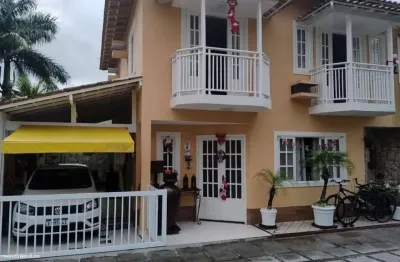Casa para venda em rio das ostras, extensão do bosque, 3 dormitórios, 1 suíte, 2 banheiros, 1 vaga