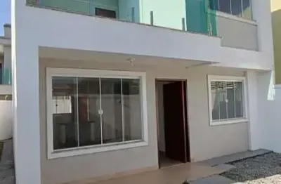 Casa para venda em rio das ostras, ouro verde, 3 dormitórios, 3 suítes, 4 banheiros, 1 vaga