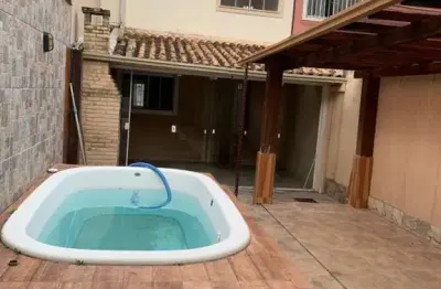 Casa para venda em rio das ostras, costazul, 2 dormitórios, 2 suítes, 3 banheiros, 1 vaga