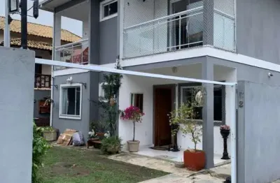 Casa para venda em rio das ostras, costazul, 3 dormitórios, 2 suítes, 4 banheiros, 2 vagas