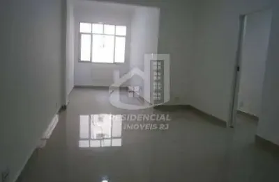 Apartamento para venda possui 110m² com 3 quartos em flamengo