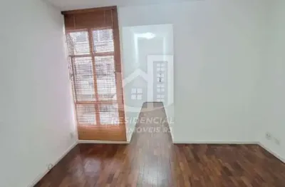 Apartamento 1 quarto 53m² com dependência completa para venda no catete rj