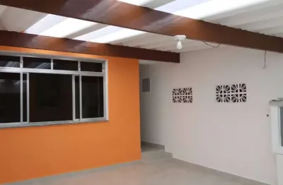 Sobrado 166m² 2 dormitorios grandes mais 1 edicula e 2 vagas de garagens