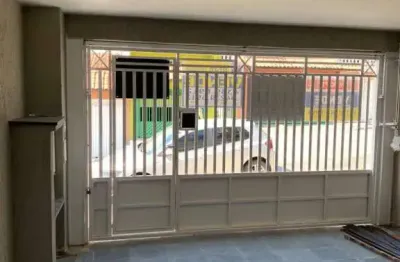 Sobrado 150 m² 3 domritorios sendo 1 suite 2 vagas de garagens