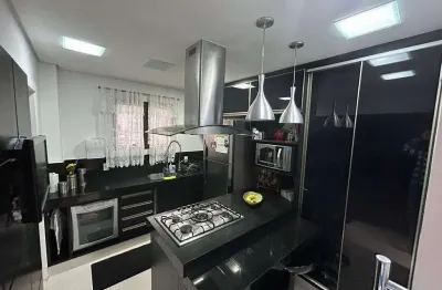 Apartamento maravilhoso 97 m² 3 dormitorios e 2 vagas de gargens
