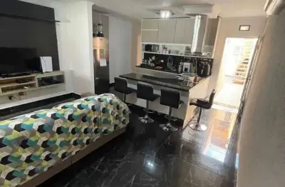 Casa térrea reformada 130 m² 2 dormitórios 1 suíte estuda permuta