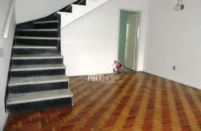 Sobrado para locação rudge ramos!  2 dorm.  2 vagas! visitas a partir de 07/12/2025!