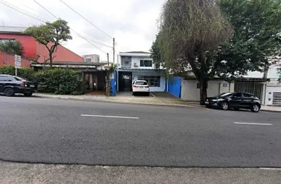 Sobrado comercial excelente no bairro jardim do mar - bom para investidores , com locação vigente de 3.500 mes. podendo ser utilizado para clínicas,