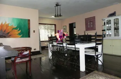 Casa com 3 dormitórios à venda, 272 m² por R$ 2.500.000,00 - Jardim Chácara Inglesa - São Bernardo do Campo/SP