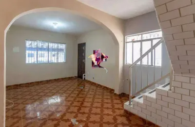 Casa com 4 quartos à venda na Rua dos Pessegueiros, Taboão, Diadema